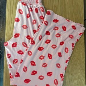 Z Supply Pink Kiss Print Pajama Pants